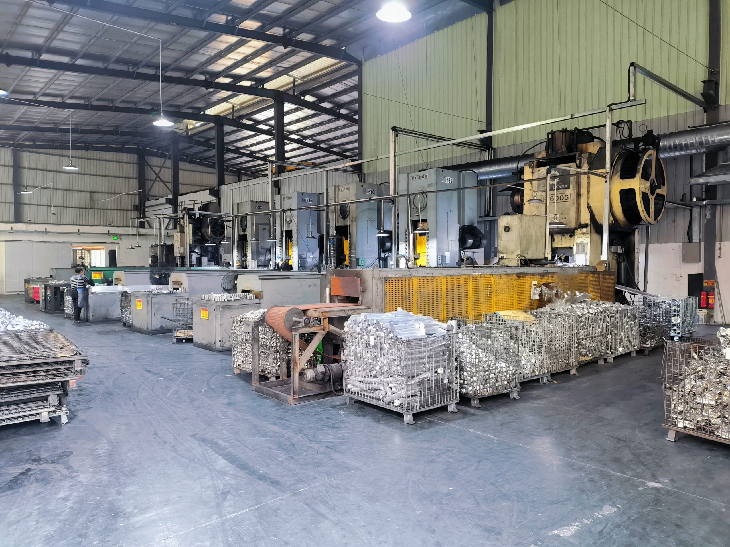 Cut forging costs by 25%. Direct factory sourcing, DFM support, rapid prototyping. ISO-certified quality. Start today!