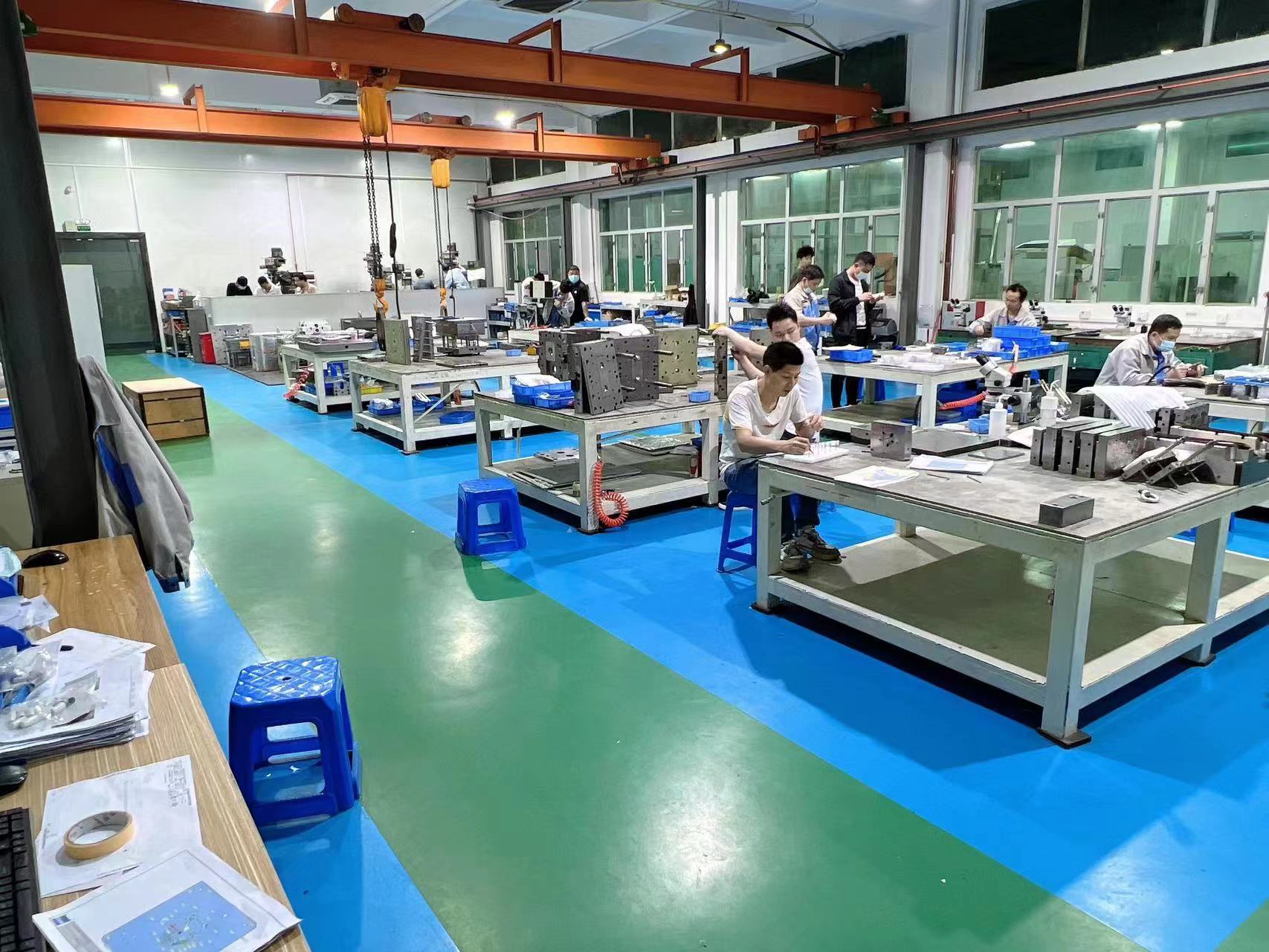 As a leading custom mold making manufacturer, we specialize in creating tailor-made solutions for a diverse range of industries. With expertise in plastic, stamping, silicone rubber, liquid silicone, die casting, forging, casting, wax, plastic extruding, metal injection, aluminum extruding, thermoforming, vacuum compression molding, and blow molding