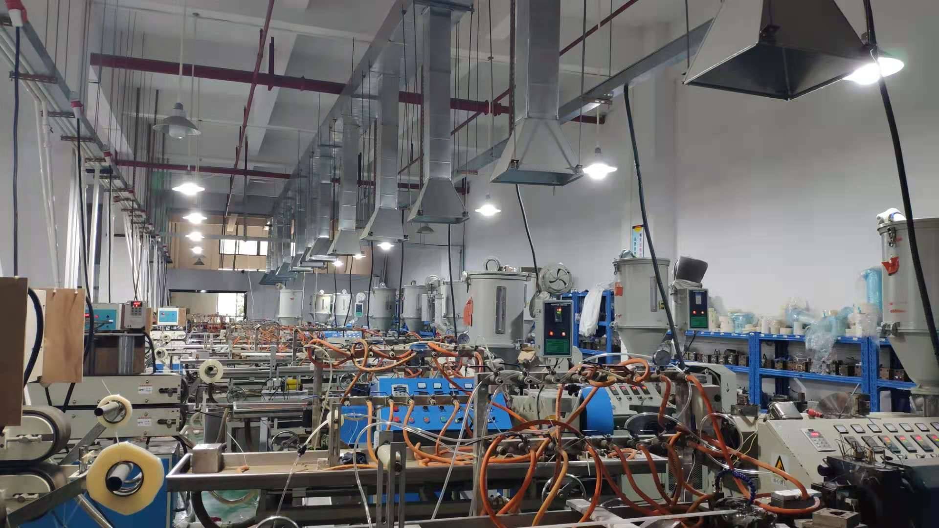 Custom Plastic Extruding sourcing Service